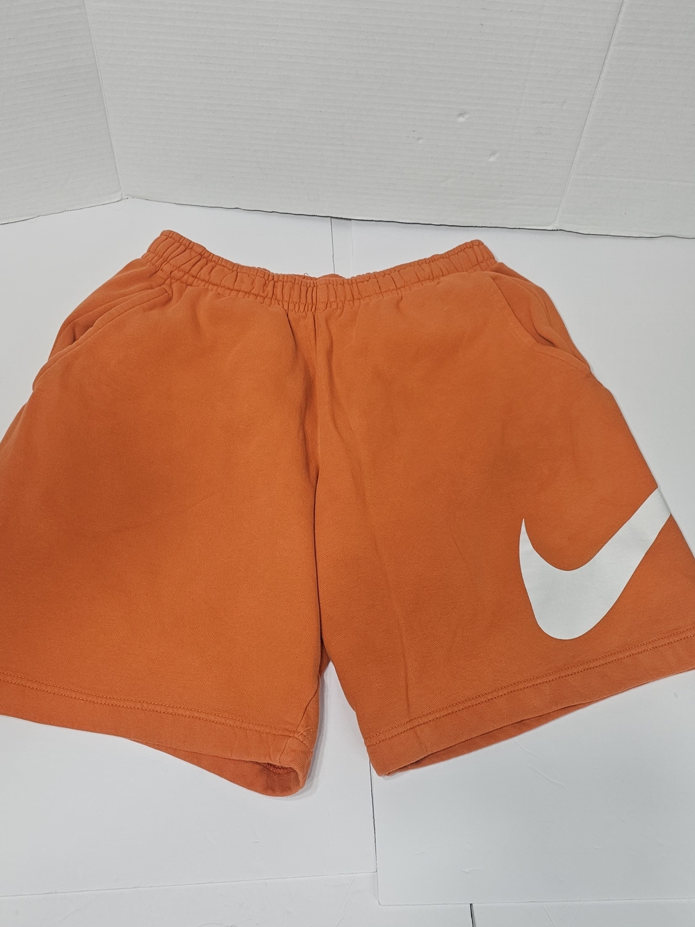 Nike Big Swoosh Shorts Mens Sz M Orange Fleece Sportswear  Sportwear Retro
